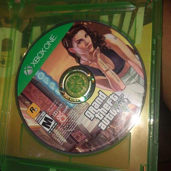 GTA 5 XBOX ONLY - Picture 2 of 3